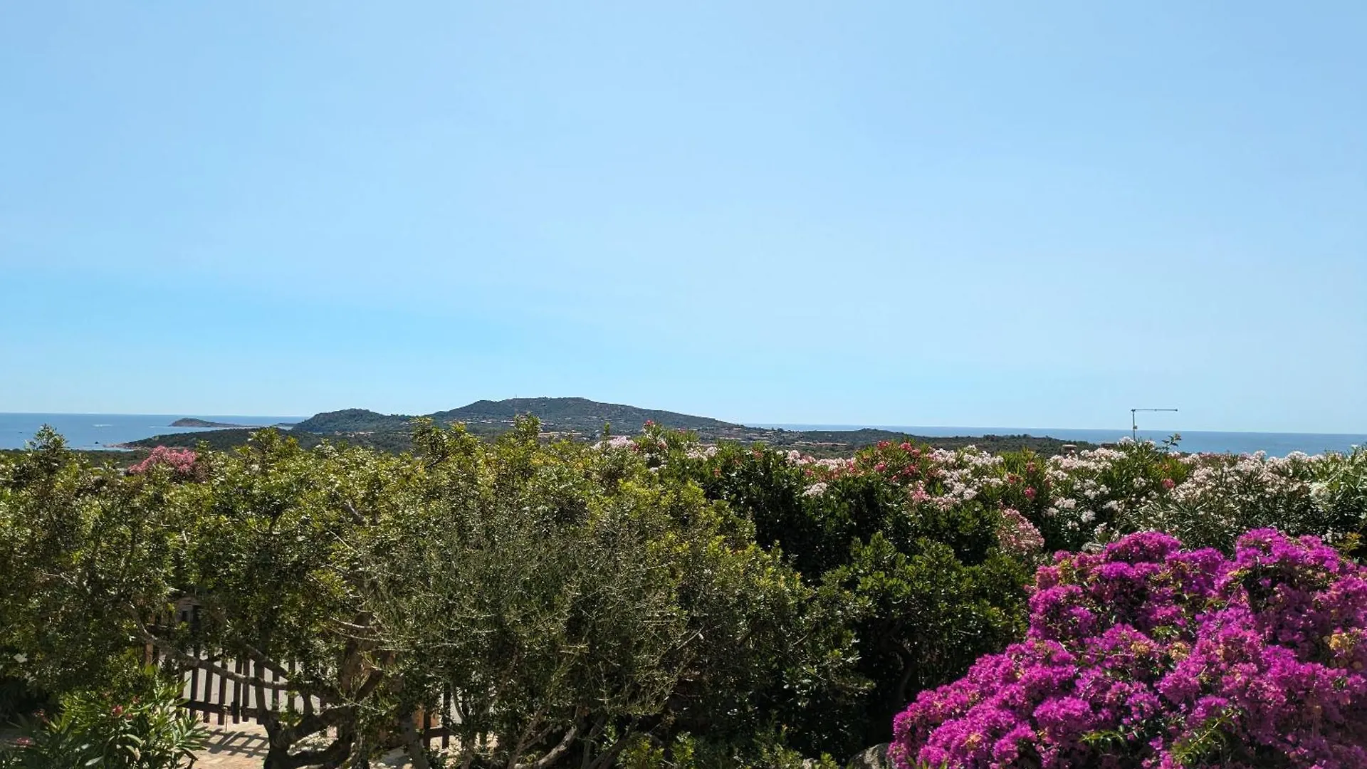 Villa Vista Mare Cala Ginepro Punta Molara Italie