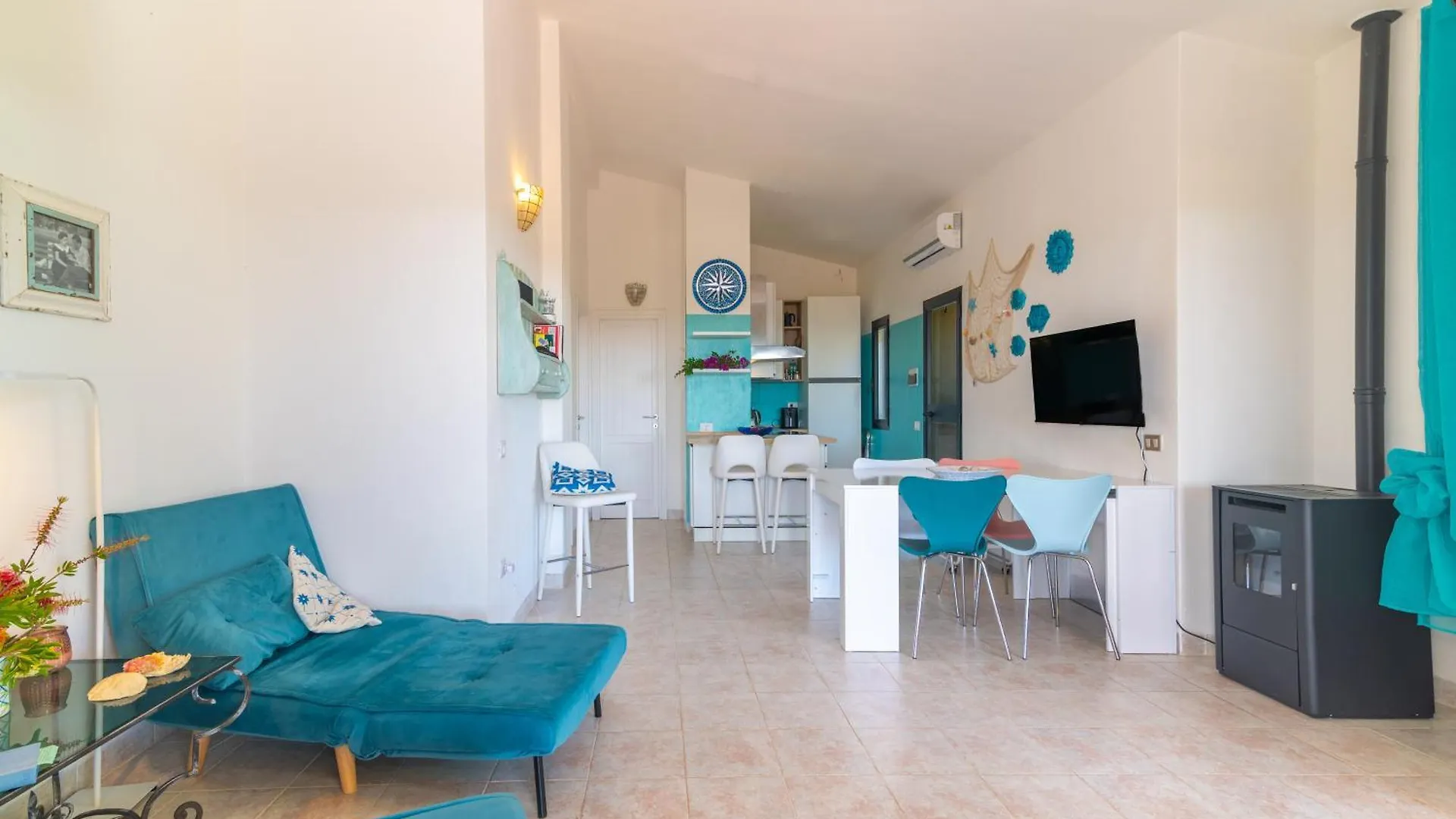 Villa Vista Mare Cala Ginepro Punta Molara Italie